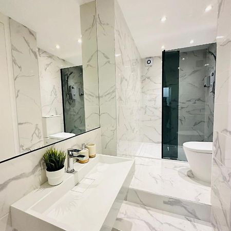 Marbel Aldgate Otel Londra Dış mekan fotoğraf