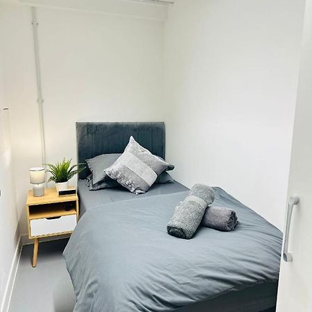 Marbel Aldgate Otel Londra Dış mekan fotoğraf